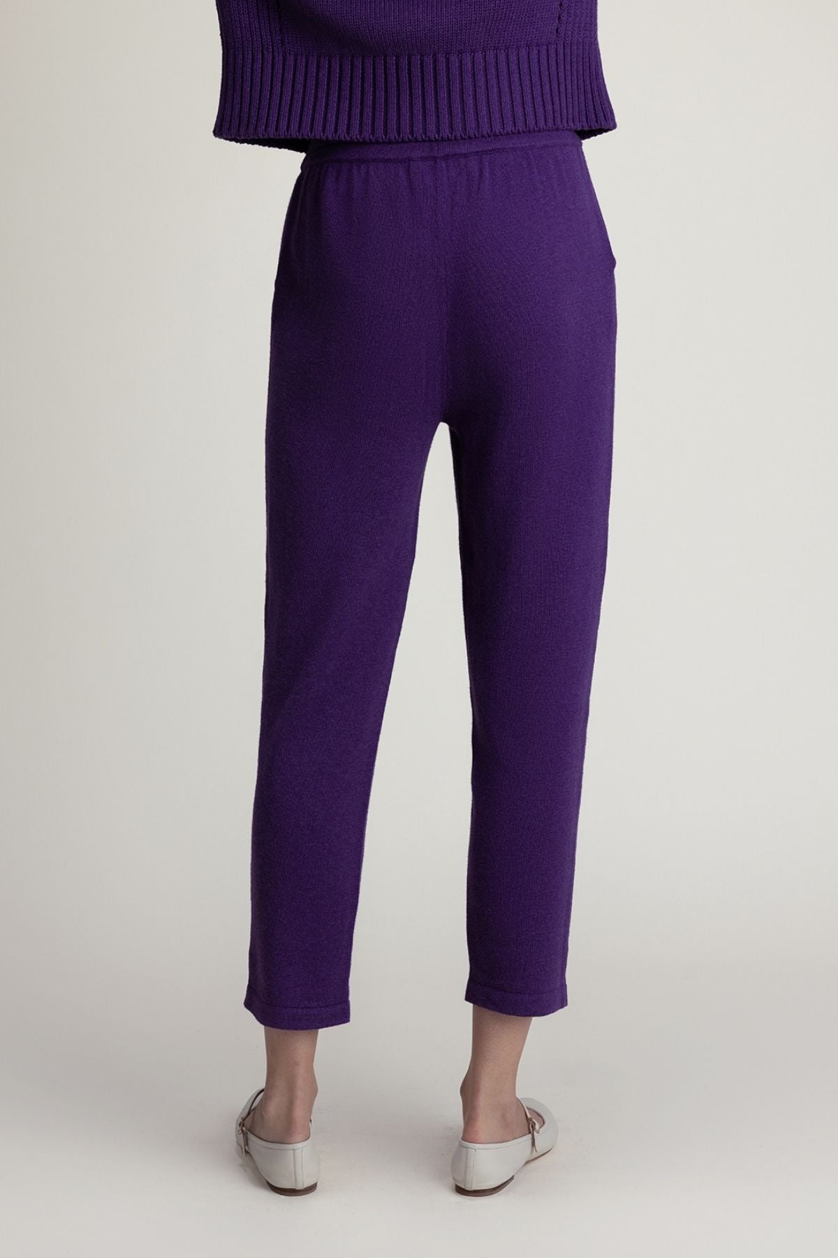 #color_plum