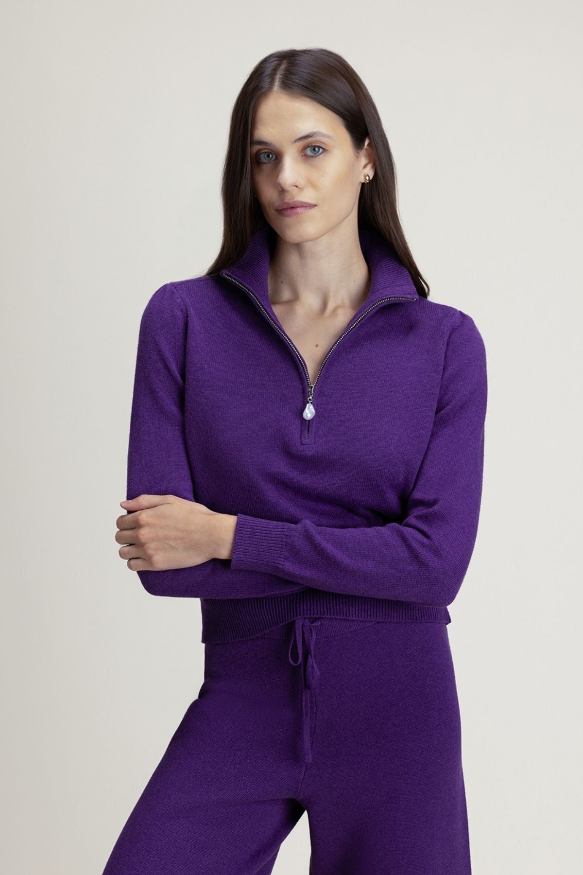 #color_plum