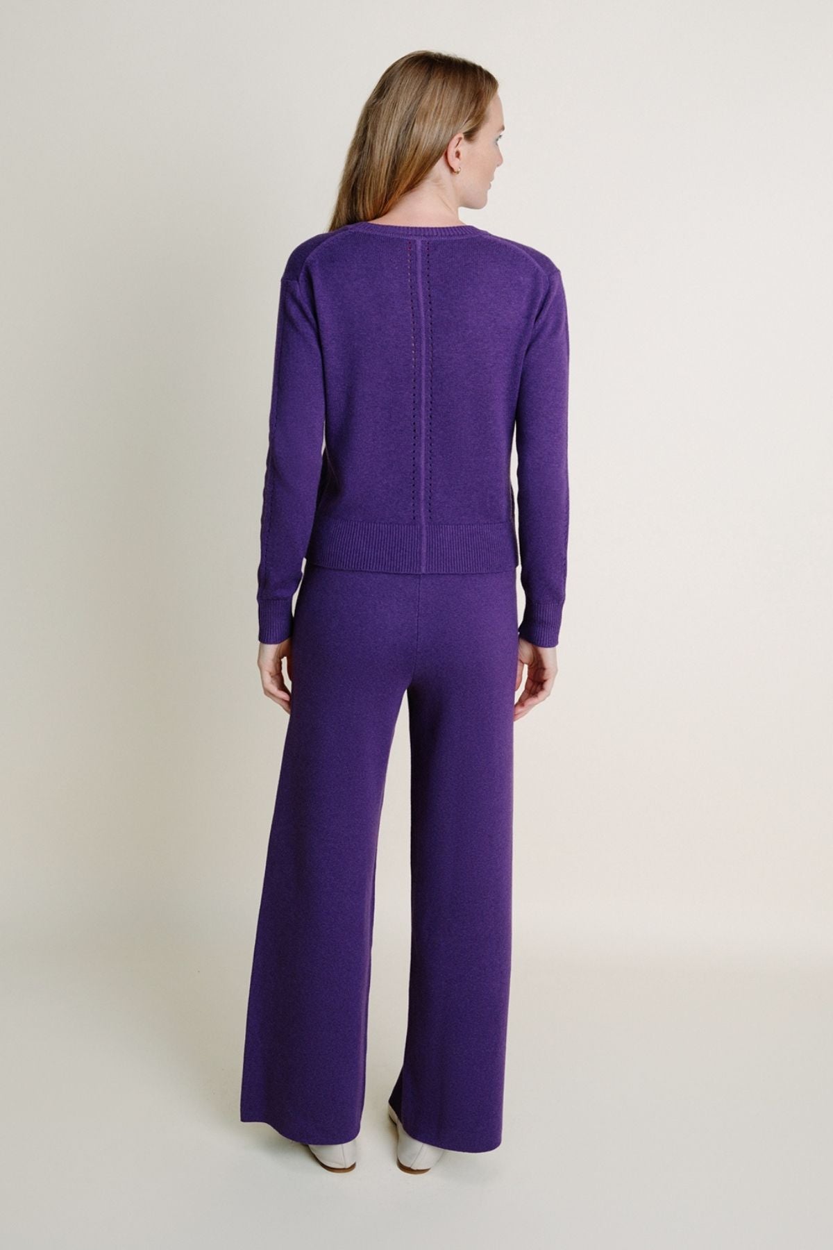 #color_plum