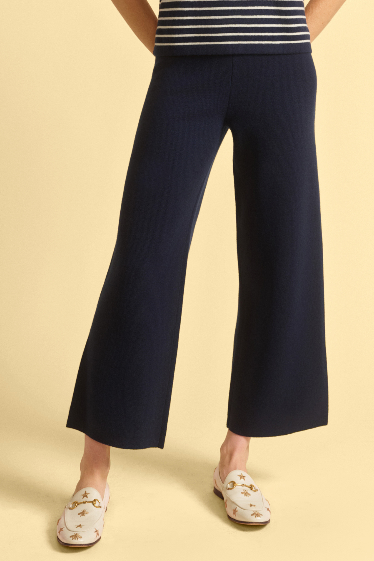 #color_navy