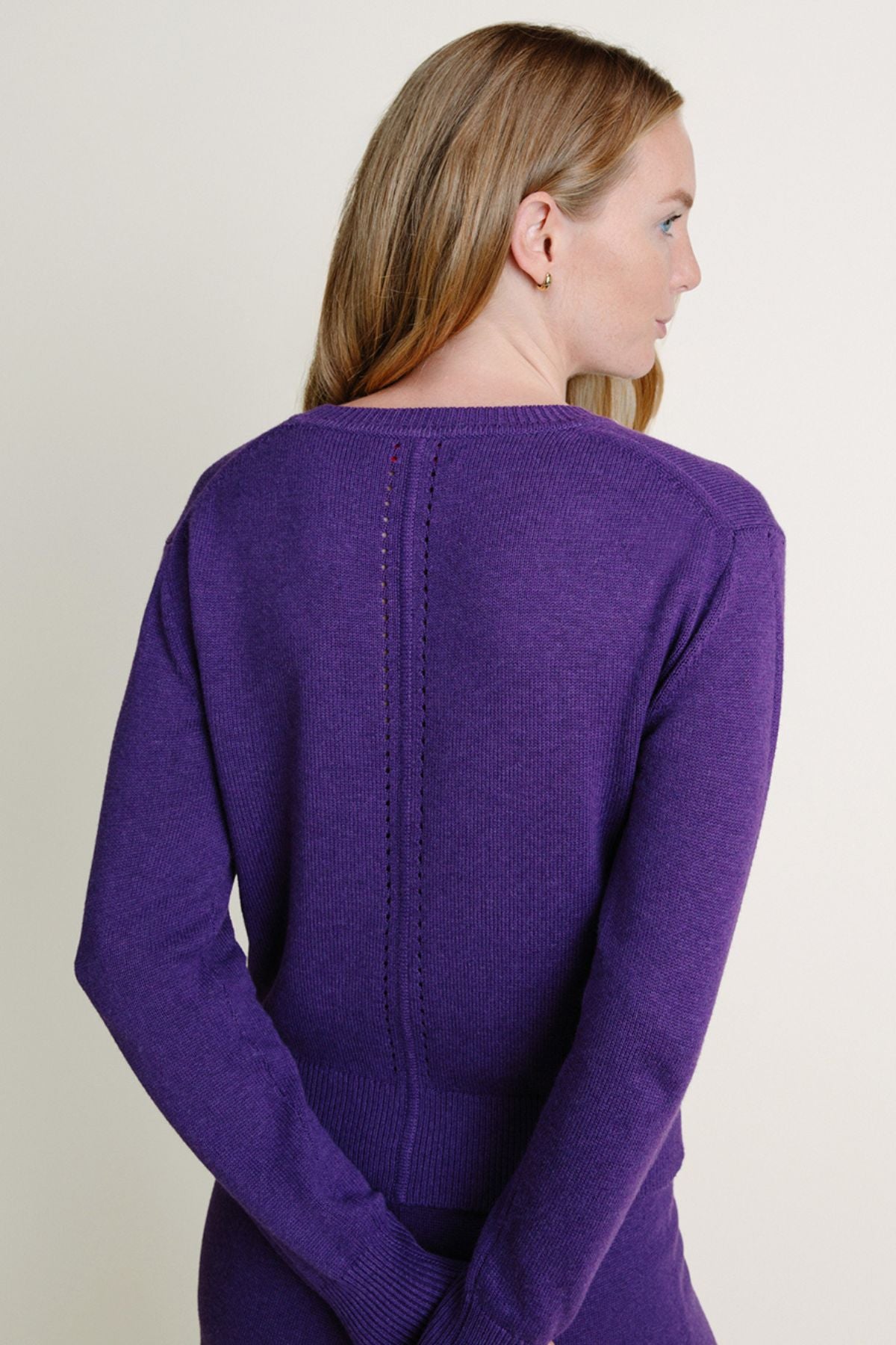 #color_plum