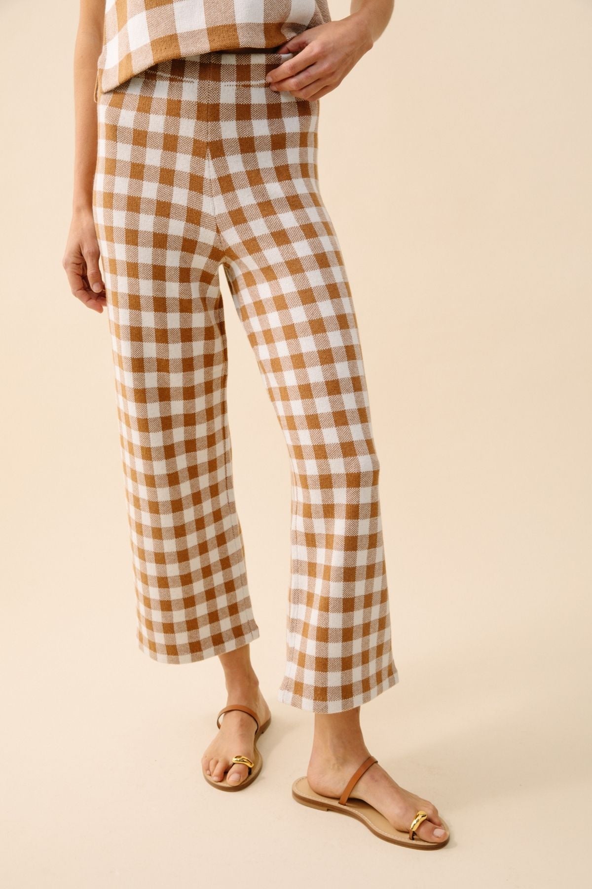 #color_toffee gingham