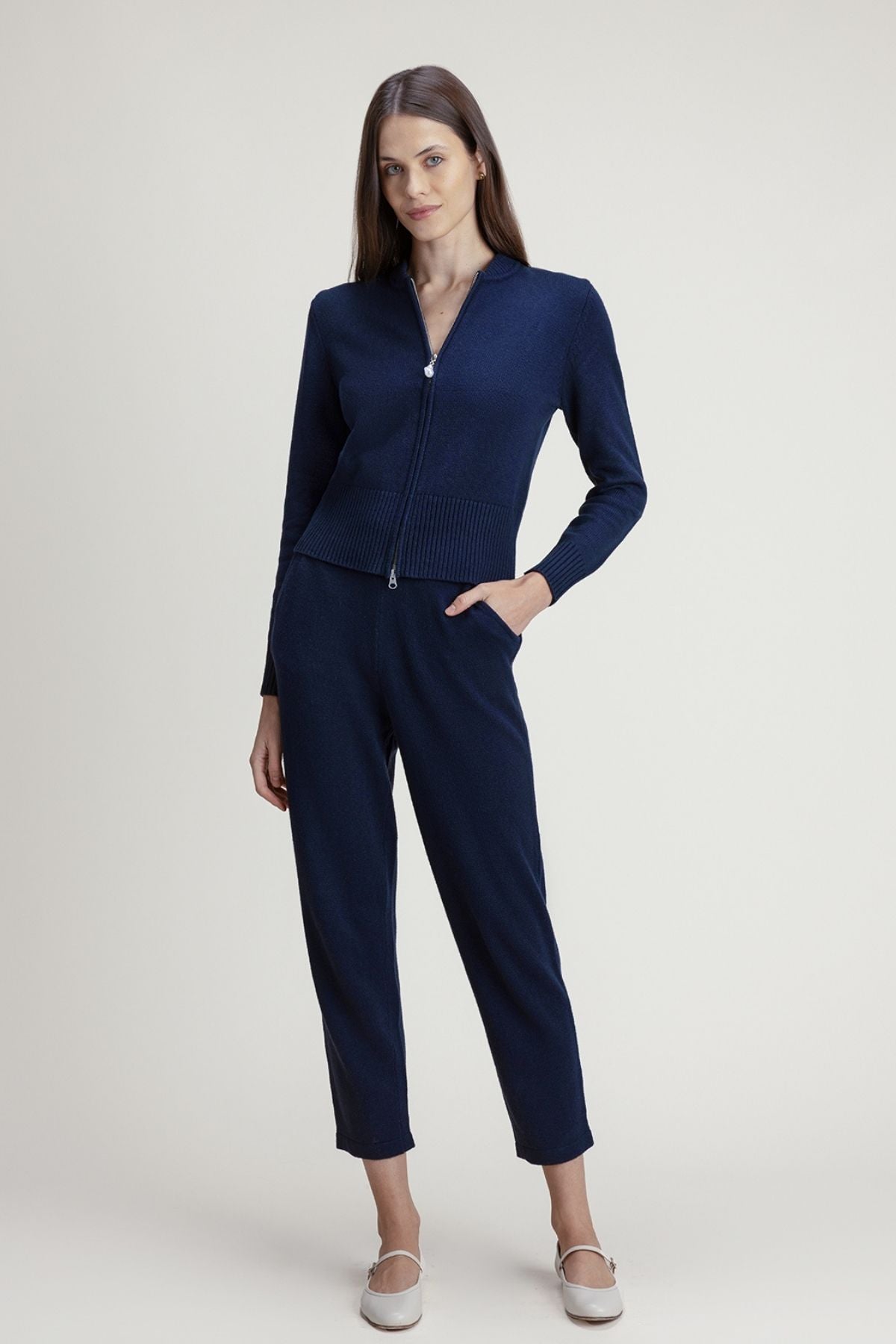 #color_navy