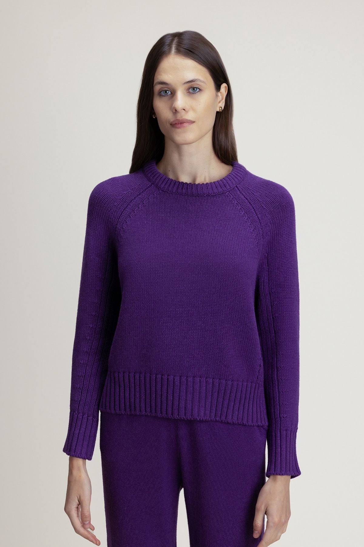 #color_plum
