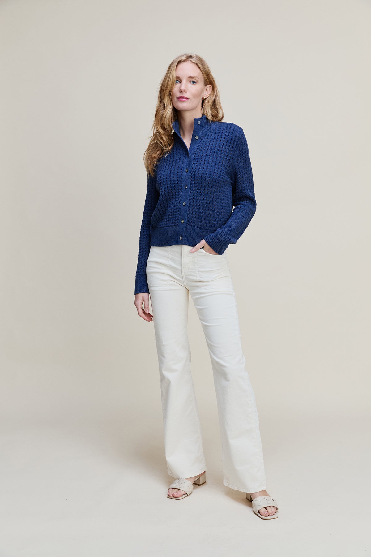 #color_navy