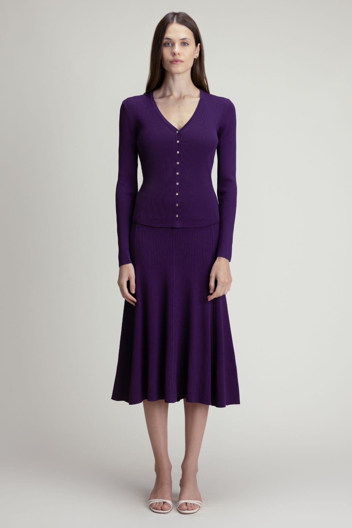 #color_plum
