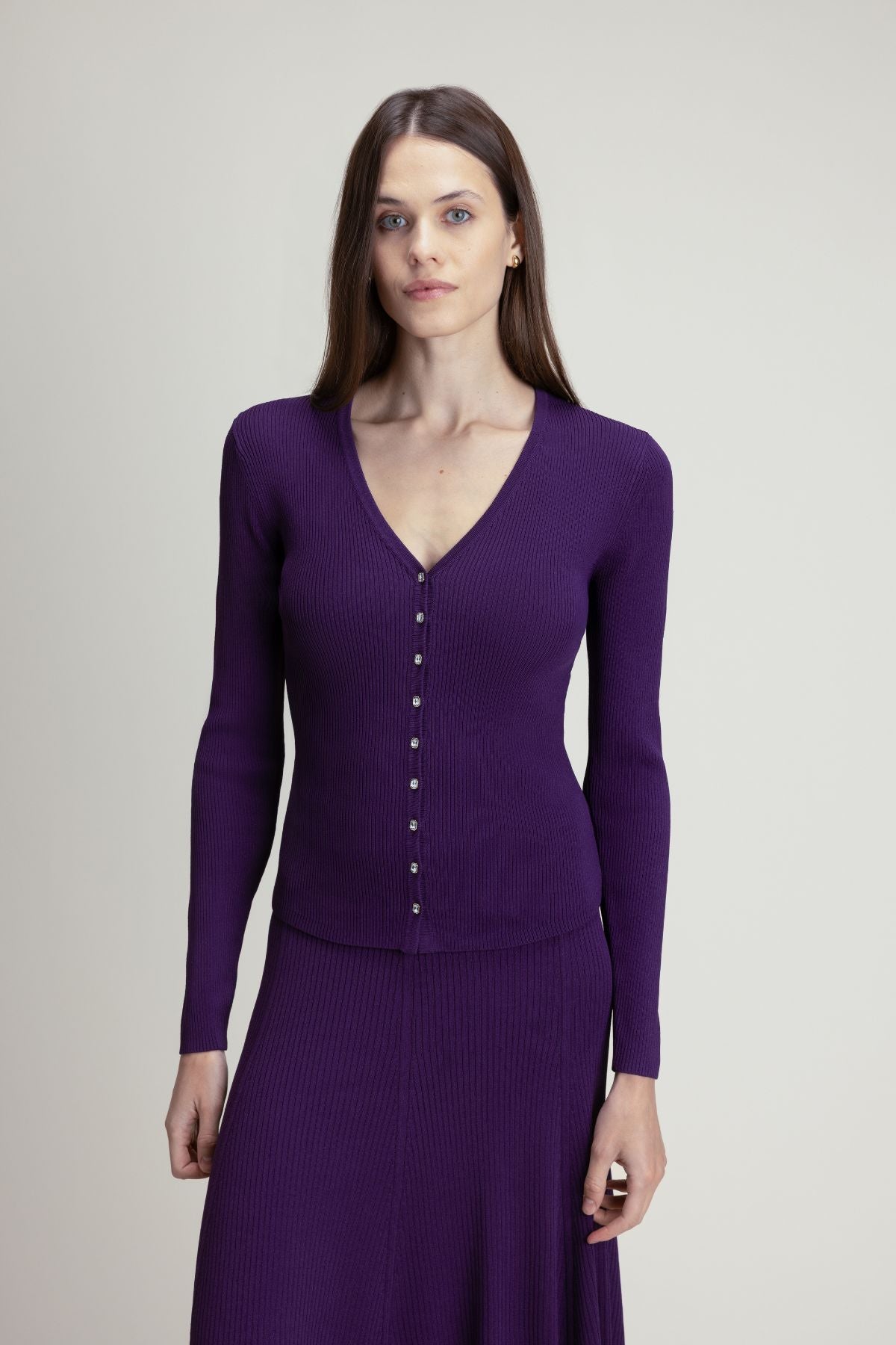 #color_plum