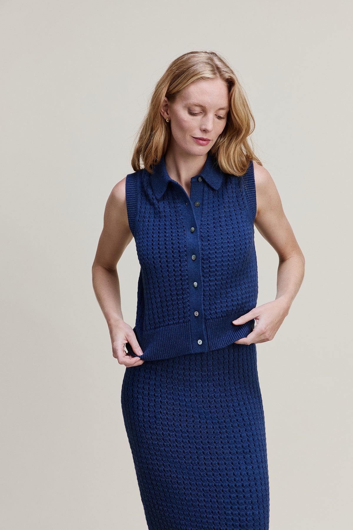 #color_navy