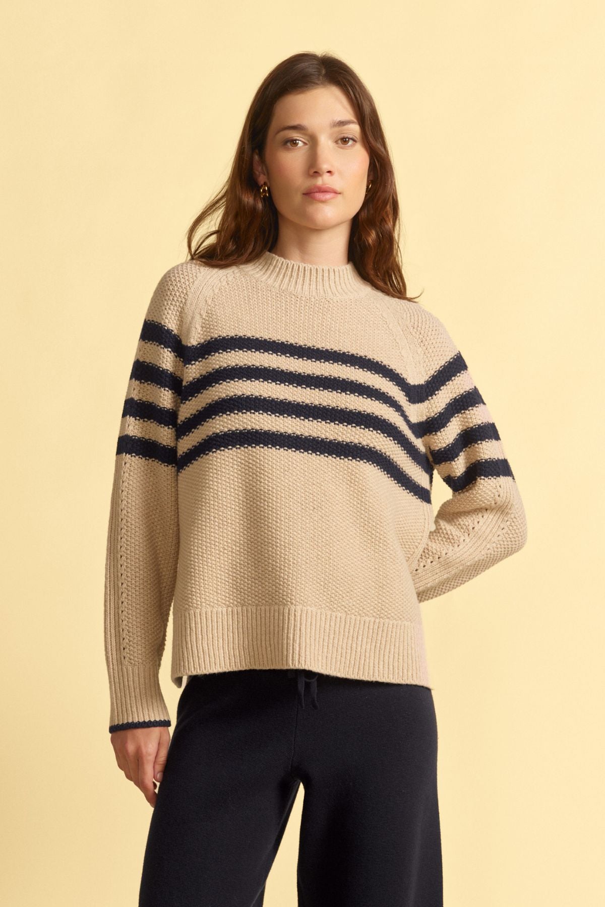 #color_navy stripe