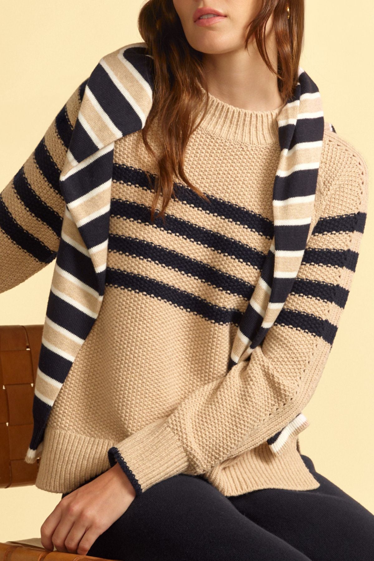 #color_navy stripe